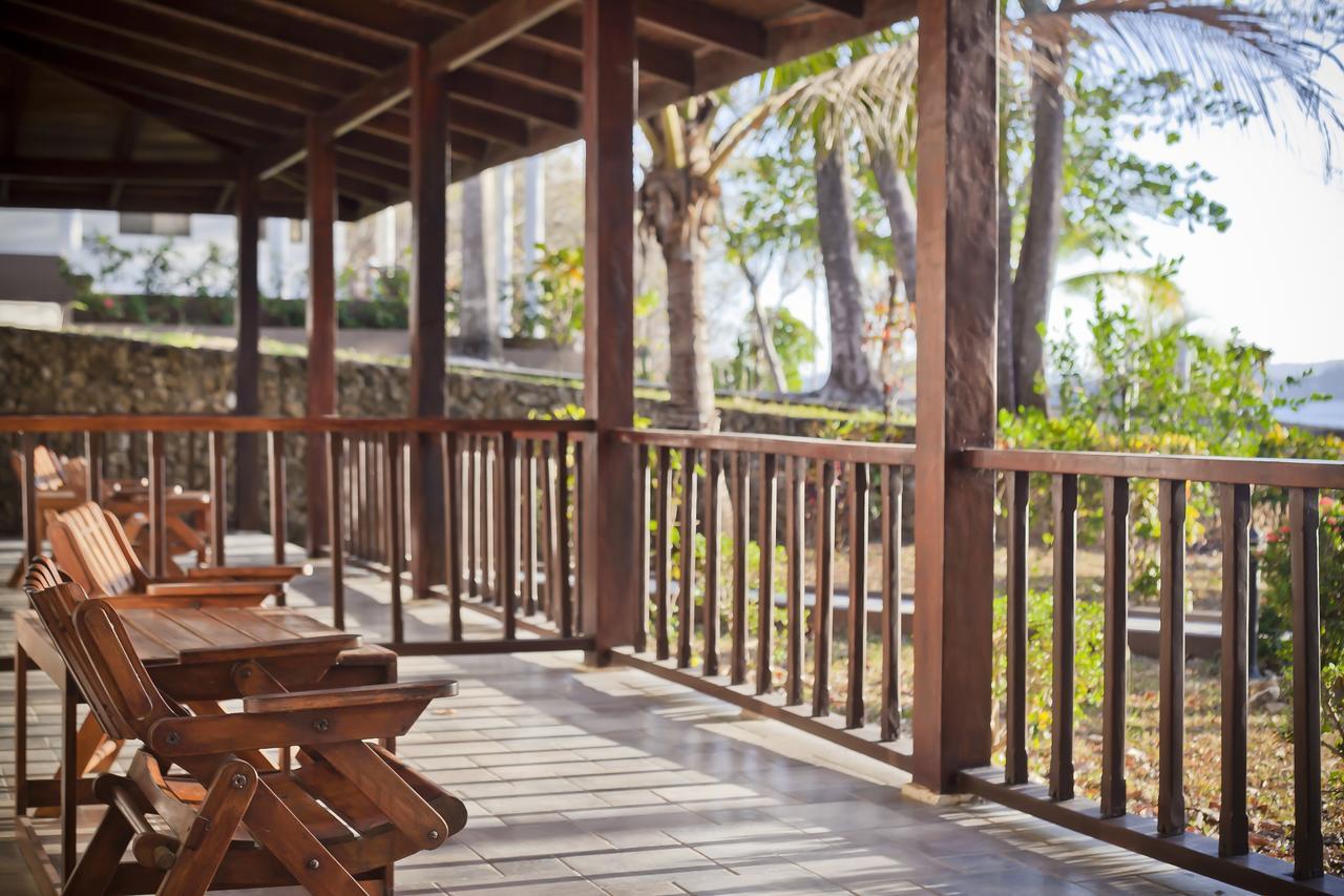 Hotel Sugar Beach Las Catalinas Bagian luar foto