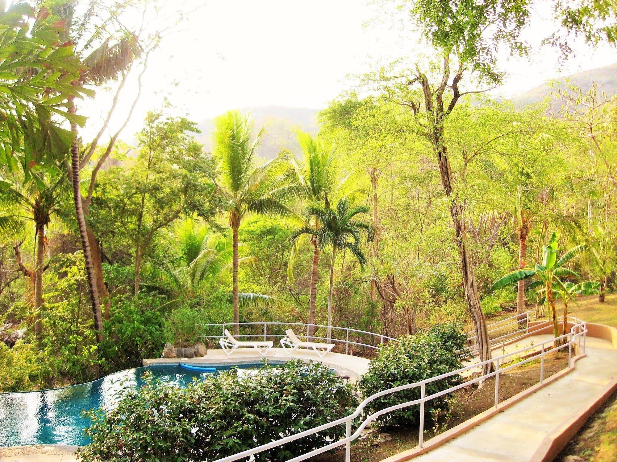 Hotel Sugar Beach Las Catalinas Bagian luar foto